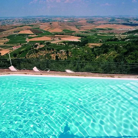 Dei Capitani Hotel 3*