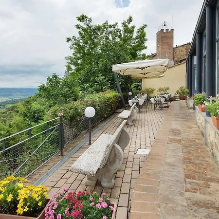 Hotel Dei Capitani 3*